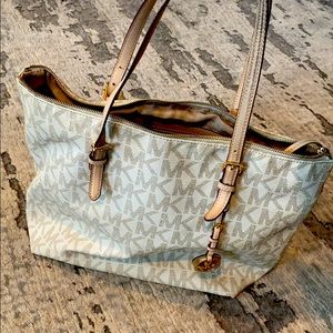 White Michael Kors Bag